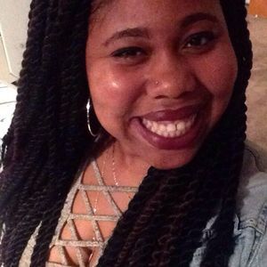 Meet your Posher, Bria